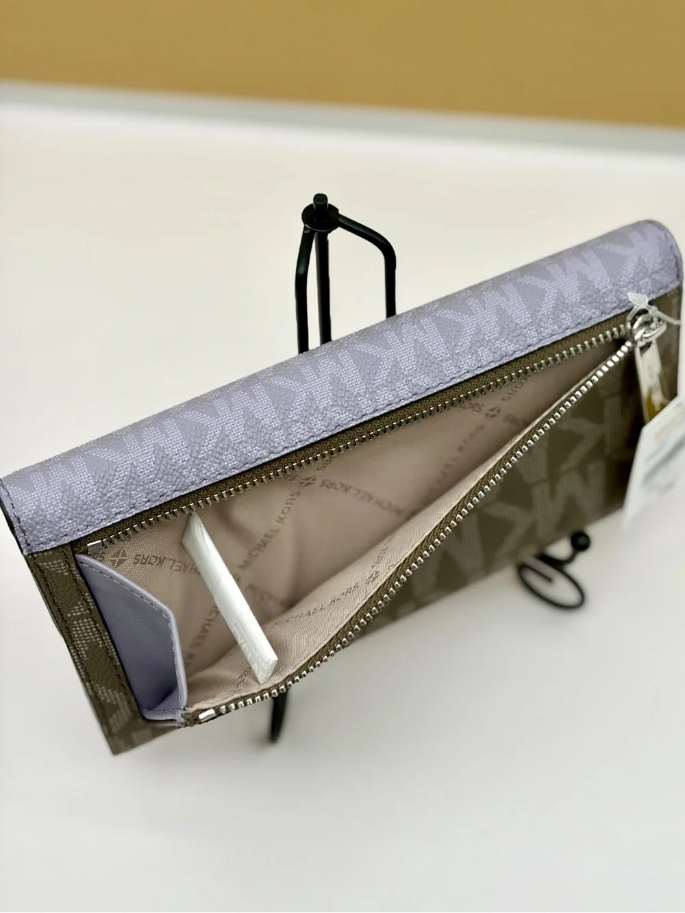 Michael Kors Voyager MK Logo Tote Shoulder Bag with Matching Wallet Lilac Multi